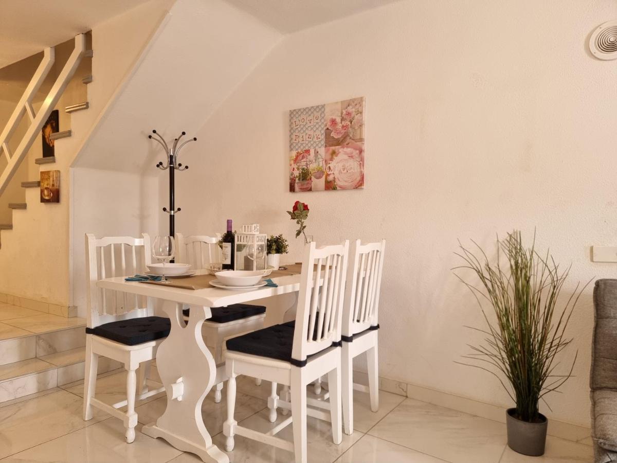 Duplex Apartment Vistamar, Sea-View, Heated Pool In Parque Santiago 2, Wifi Плая де лас Америкас Екстериор снимка