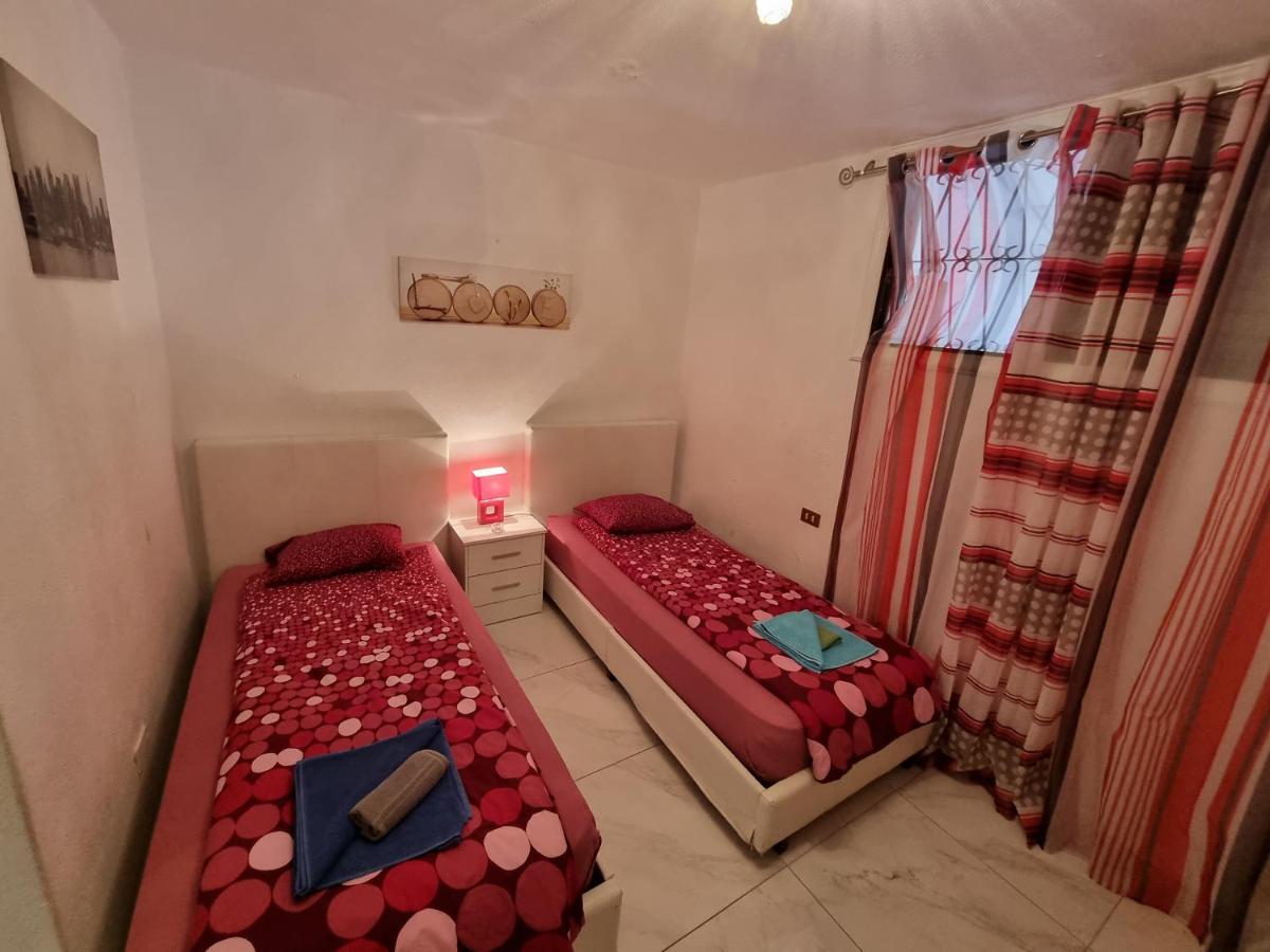 Duplex Apartment Vistamar, Sea-View, Heated Pool In Parque Santiago 2, Wifi Плая де лас Америкас Екстериор снимка